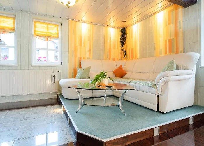 Zur Krone Guest house